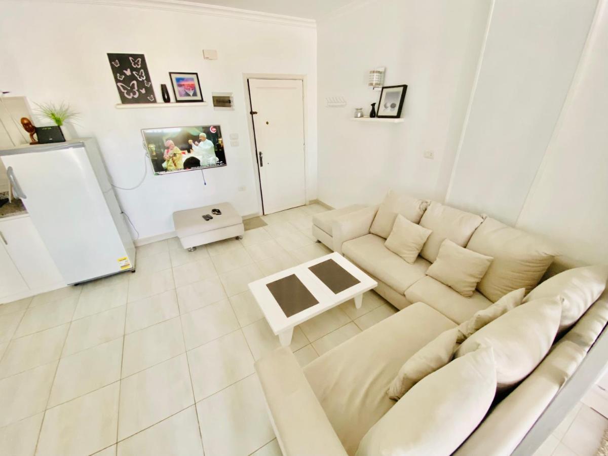 Marilyn Studio With Sea View Wi Fi Хургада Екстериор снимка