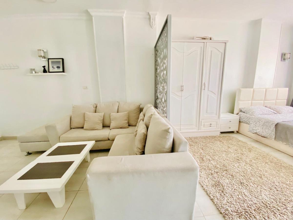 Marilyn Studio With Sea View Wi Fi Хургада Екстериор снимка