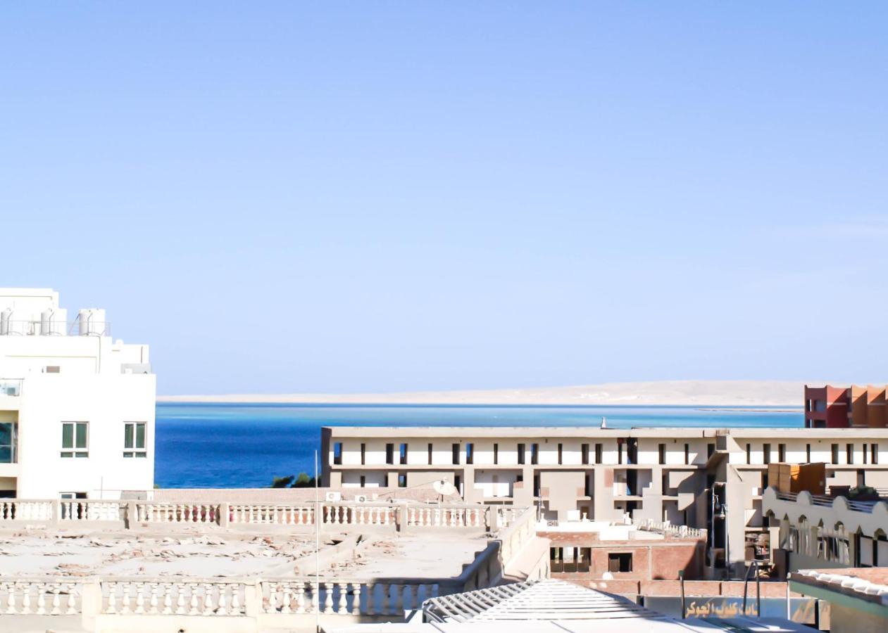 Marilyn Studio With Sea View Wi Fi Хургада Екстериор снимка
